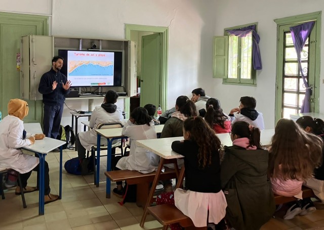 Charlas de turismo en las escuelas del departamento