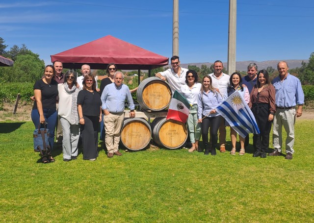 Reuniones con autoridades mexicanas y visitas a establecimientos